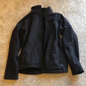 Men’s thick black zip up jacket